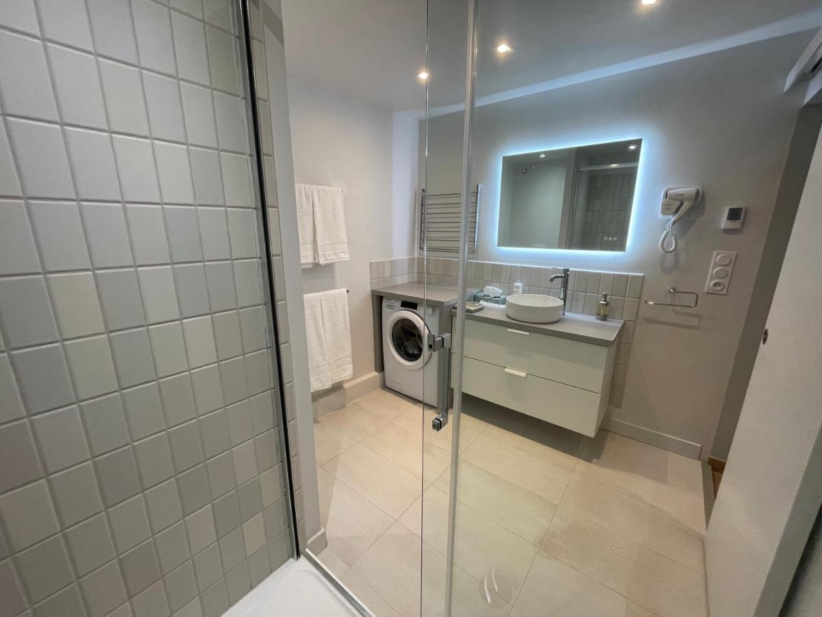 Appartement Mignon Calme Douillet Ascenseur Clim Etage Eleve Proche Parking Et Toutes Commodites Au Coeur Du Toulon Historique Eksteriør billede