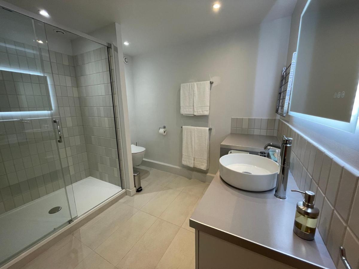 Appartement Mignon Calme Douillet Ascenseur Clim Etage Eleve Proche Parking Et Toutes Commodites Au Coeur Du Toulon Historique Eksteriør billede