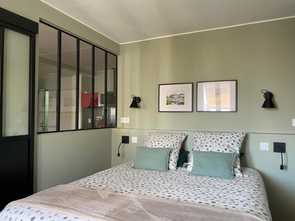 Appartement Mignon Calme Douillet Ascenseur Clim Etage Eleve Proche Parking Et Toutes Commodites Au Coeur Du Toulon Historique Eksteriør billede